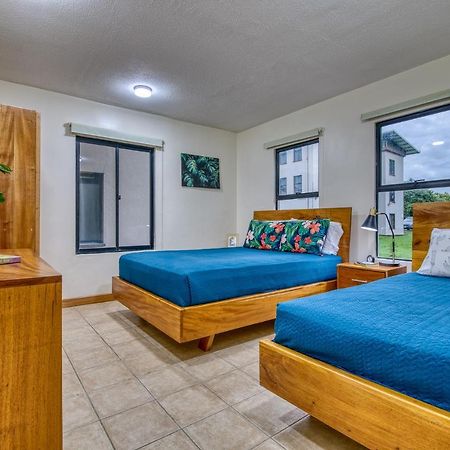 Golden Getaway Apartments ליברייה מראה חיצוני תמונה